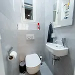 דירה Riverside Hideout פראג