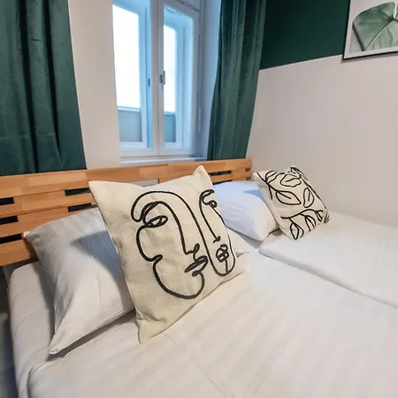Riverside Hideout Apartman *